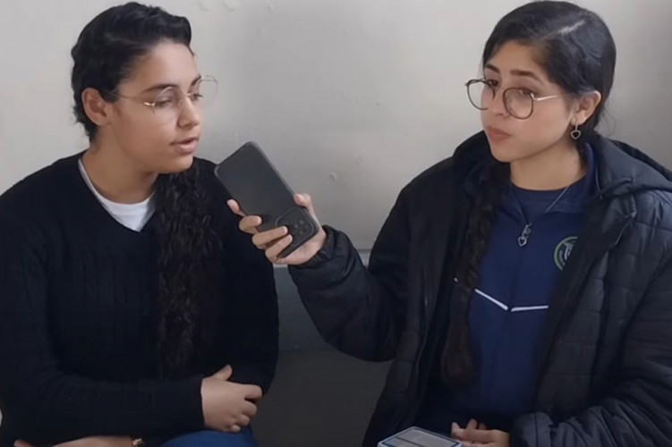 Após formação, professora transforma escola de Curitiba em laboratório de atividades