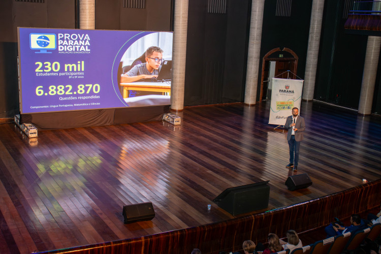 Intercâmbios, novos professores e plataformas em alta marcam primeiro trimestre da Educação