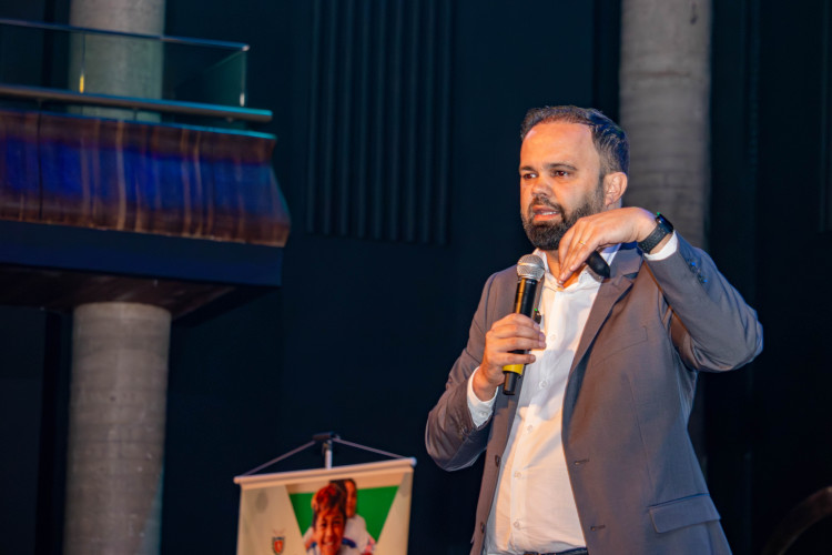 Intercâmbios, novos professores e plataformas em alta marcam primeiro trimestre da Educação