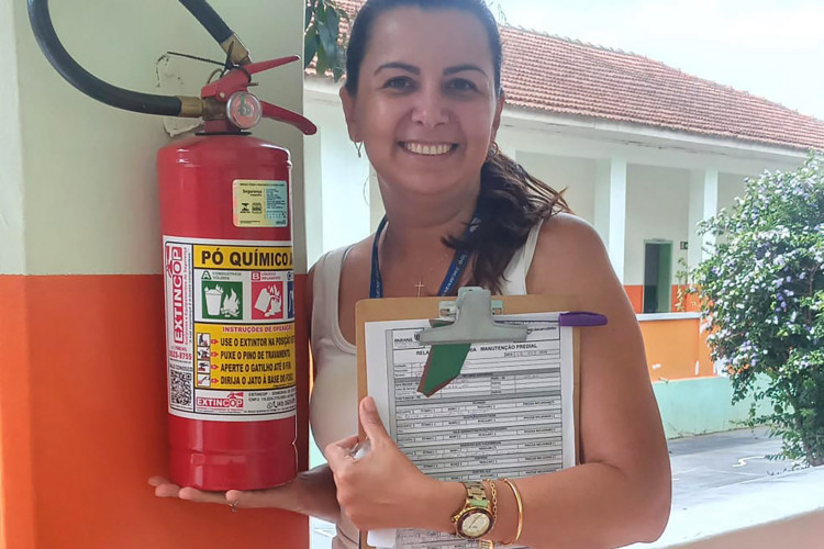 Projeto Tutor-Zelador amplia preservação e manutenção das escolas da rede estadual