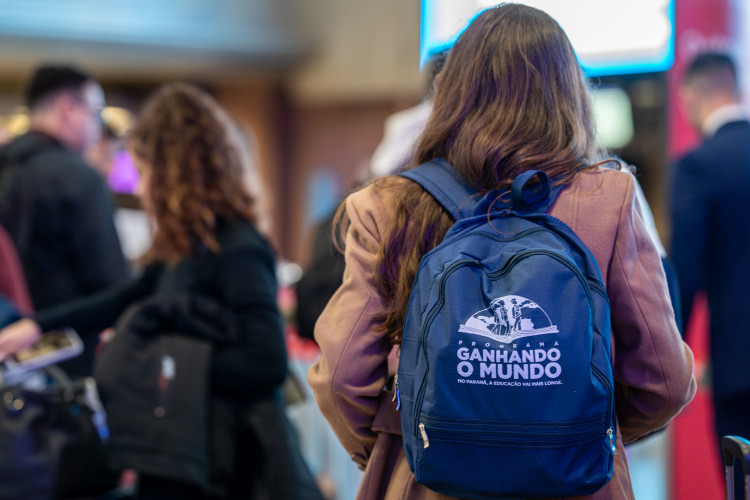 Educação divulga segunda convocação para o Ganhando o Mundo 2025