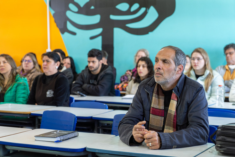 Período de Estudo e Planejamento prepara escolas da rede estadual para o semestre letivo