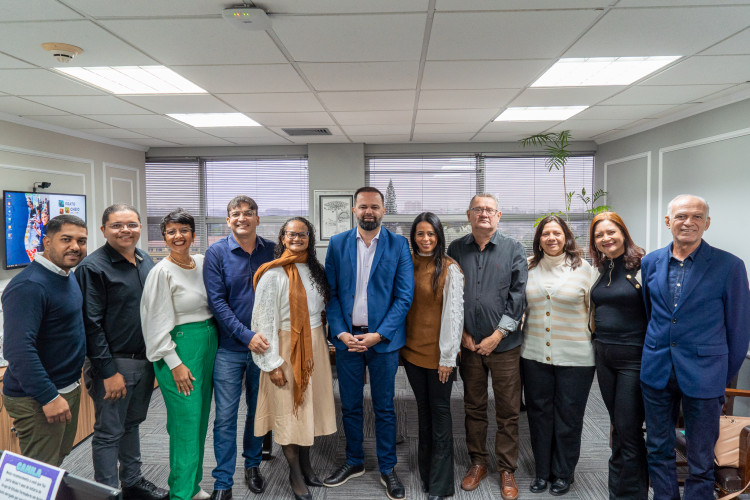 Comitiva da Seduc de Sergipe visita a Seed-PR