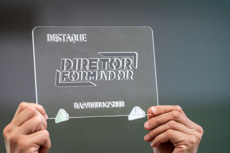 Educação promove encontro para capacitar diretores da rede e gestores dos Núcleos Regionais de Educação (NREs) de todo o Estado