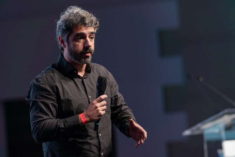 Educação promove encontro para capacitar diretores da rede e gestores dos Núcleos Regionais de Educação (NREs) de todo o Estado