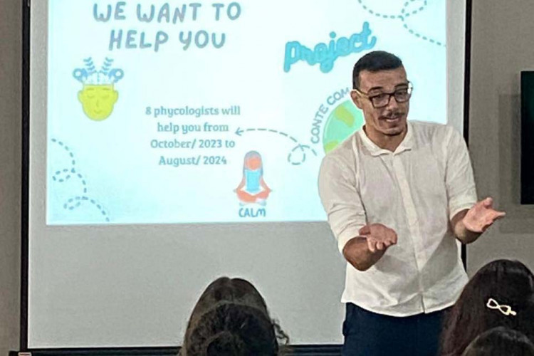 Alunos do Ganhando o Mundo de Campo Mourão ganham apoio psicológico para desafios