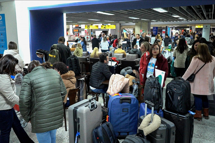 Diretores de escolas da rede estadual de ensino embarcam para intercâmbio no Chile