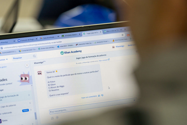 Educação capacita técnicos pedagógicos para aplicação de IA no ensino da matemática