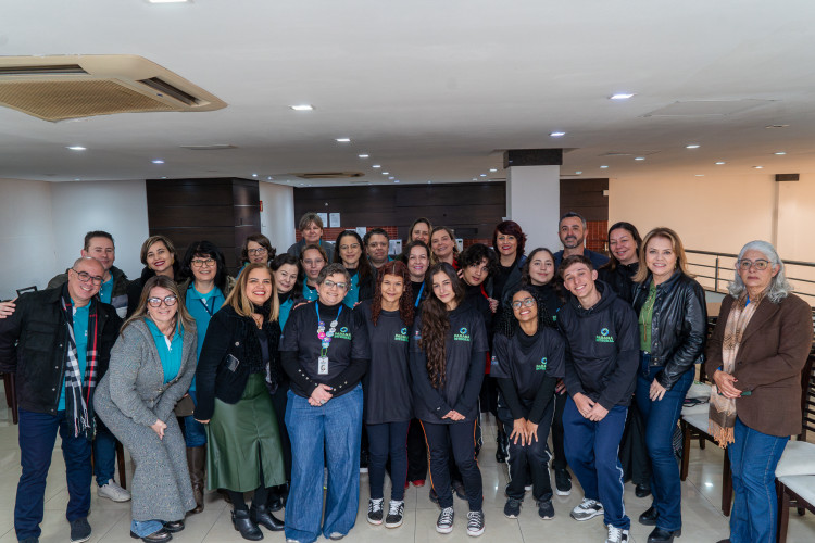 Paraná tem três alunos no projeto Porta Vozes, que valoriza a educação em tempo integral
