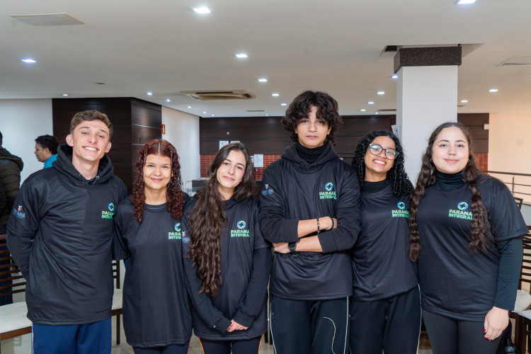 Paraná tem três alunos no projeto Porta Vozes, que valoriza a educação em tempo integral