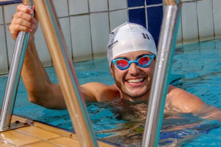 Paris 2024: Colégio Estadual do Paraná celebra medalha inédita do ex-aluno Ronan Cordeiro