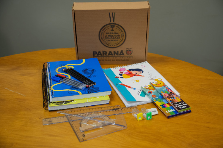 Pela 1ª vez, Paraná entregará kits escolares para todos os alunos da rede estadual