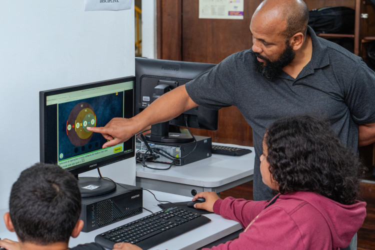 Melhor educação do Brasil: formação e estrutura transformam o ensino no Paraná