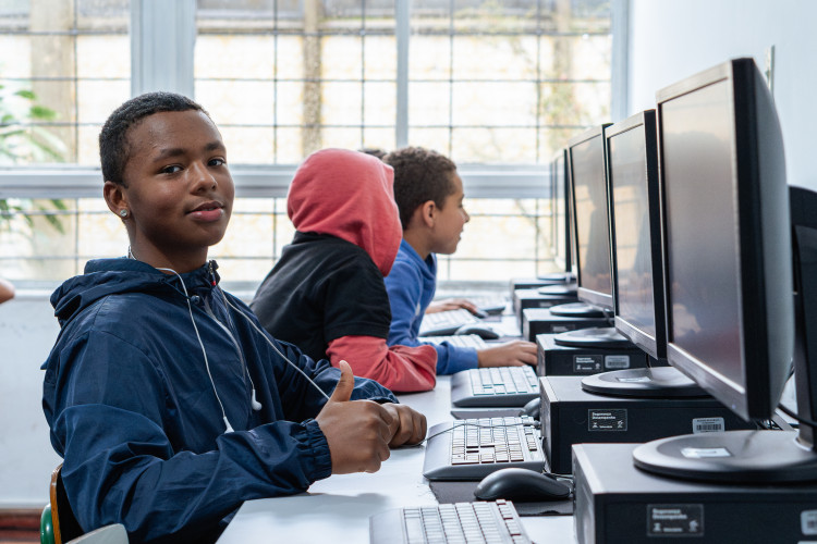 Melhor educação do Brasil: formação e estrutura transformam o ensino no Paraná