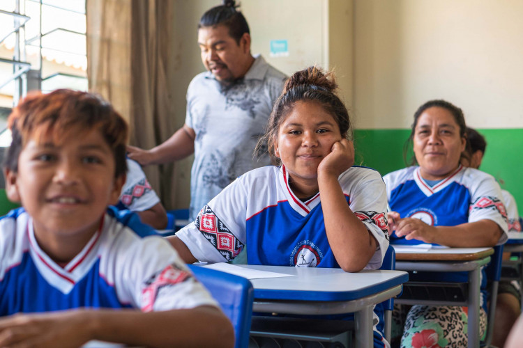Censo aponta queda na taxa de analfabetismo de indígenas no Paraná na última década