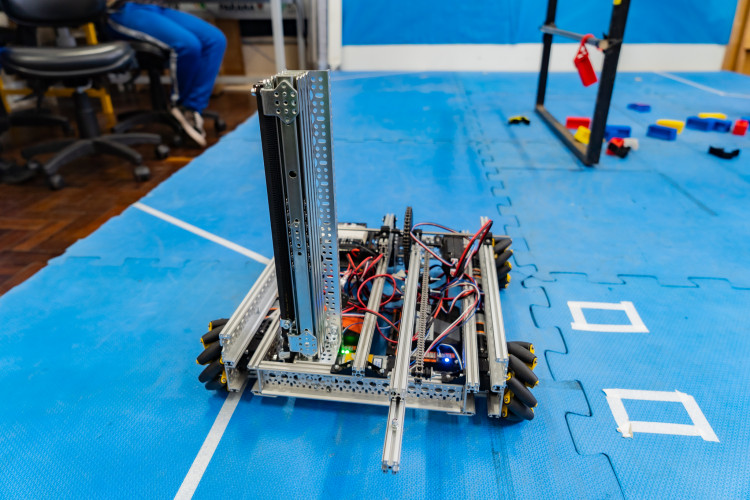 Competições de robótica impulsionam talentos do Paraná para cenário nacional