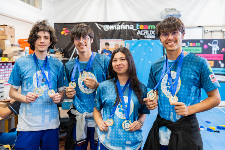 Competições de robótica impulsionam talentos do Paraná para cenário nacional