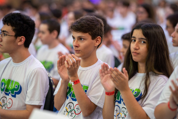 Educação prepara alunos para a etapa nacional da olimpíada de matemática das escolas públicas