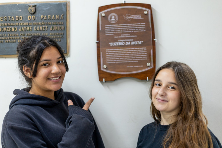 Colégio estadual em Curitiba é exemplo da educação científica que transcende a sala de aula
