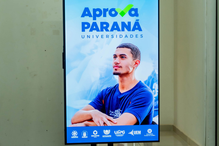 Governo lança Aprova Paraná Universidades para ampliar acesso ao Ensino Superior