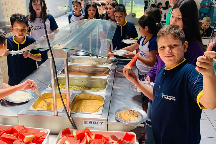 Disputa saborosa: Educação divulga finalistas do concurso Melhor Merenda do Paraná