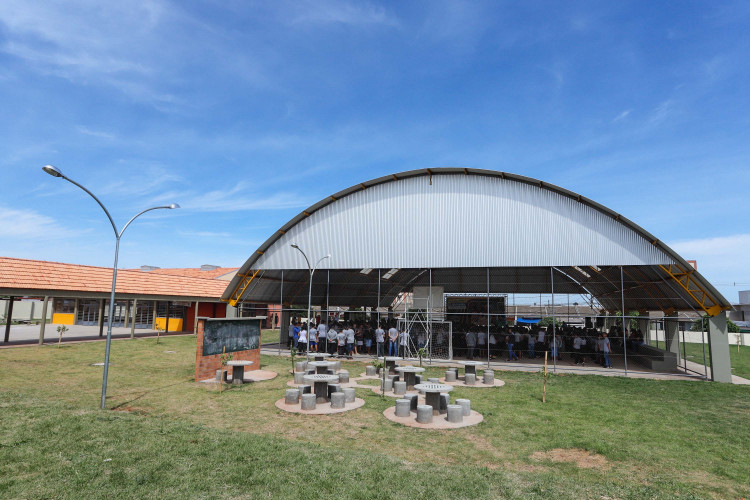 Estado homologa resultado e divulga 82 colégios que farão parte do Parceiro da Escola