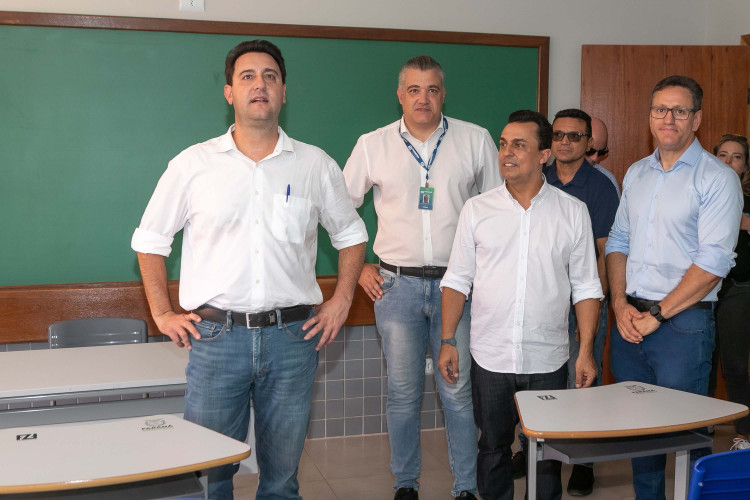 Com investimento de R$ 24 milhões, governador inaugura Colégio Agrícola de Goioerê