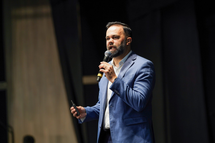 Paraná consolida liderança na educação com investimentos e projetos inovadores em 2024