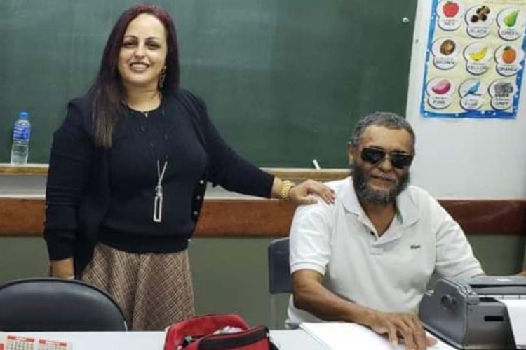 Do CEEBJA para a Academia: veteranos de Londrina comemoram vaga universitária