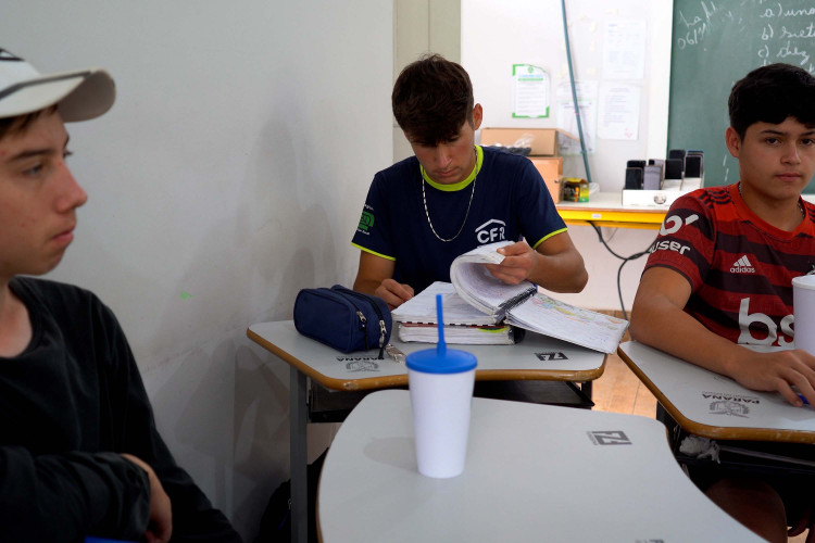 Ganhando o Mundo: de São João do Triunfo para os Estados Unidos.