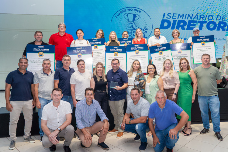 Estado anuncia 32 mil chromebooks para a rede e conectividade para 150 escolas