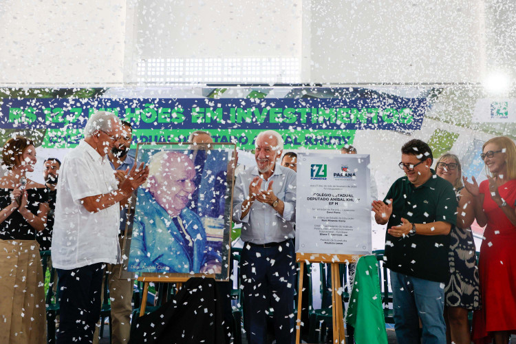 Investimento de R$ 12,7 milhões: Estado inaugura o Colégio Aníbal Khury em Guaratuba