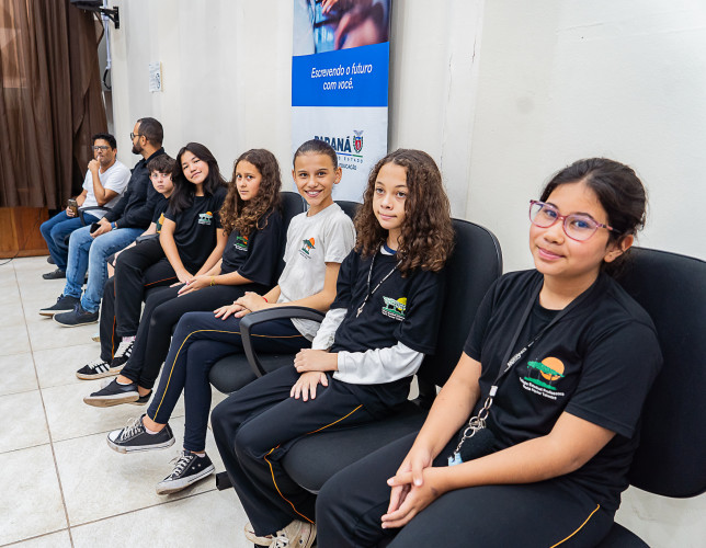 Paraná firma parceria com o Google para ampliar o uso de IA na educação