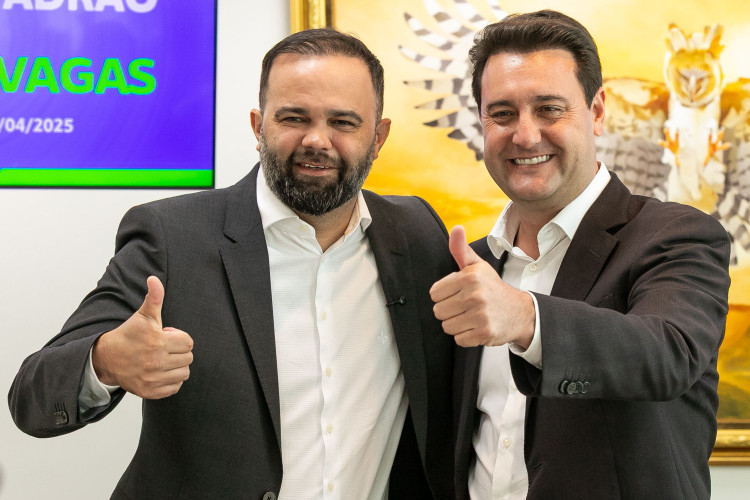 Estado lança edital para ampliar jornada de professores da rede estadual de 20 para 40 horas