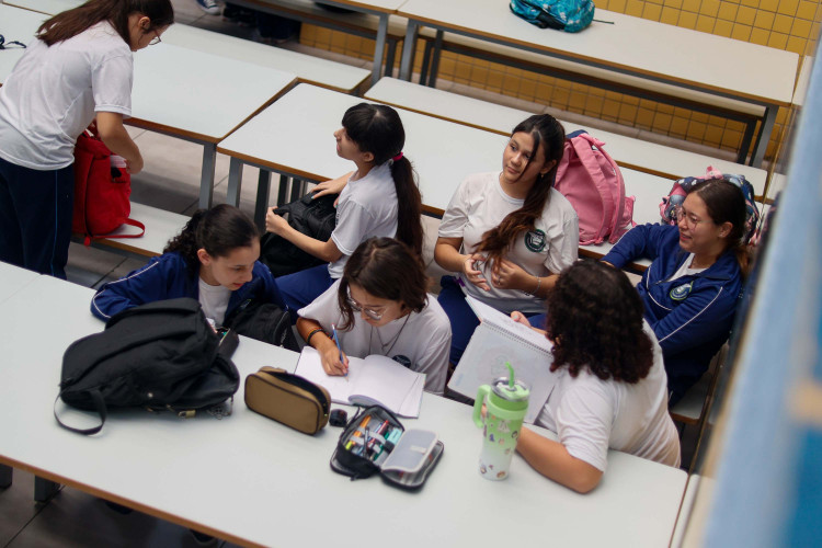 Colégios cívico-militares melhoram realidade de comunidades do Paraná