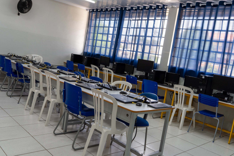 Com reformas e novo olhar pedagógico, Parceiro da Escola muda realidade da rede estadual