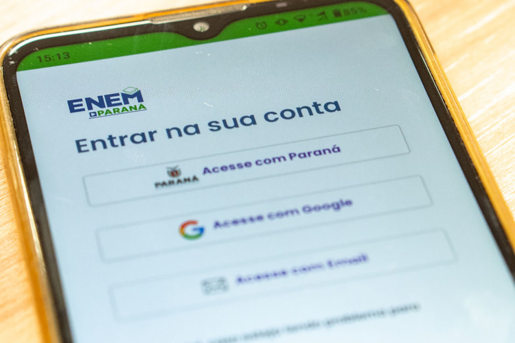 Governo lança plataforma digital Enem Paraná para incentivar ingresso no ensino superior