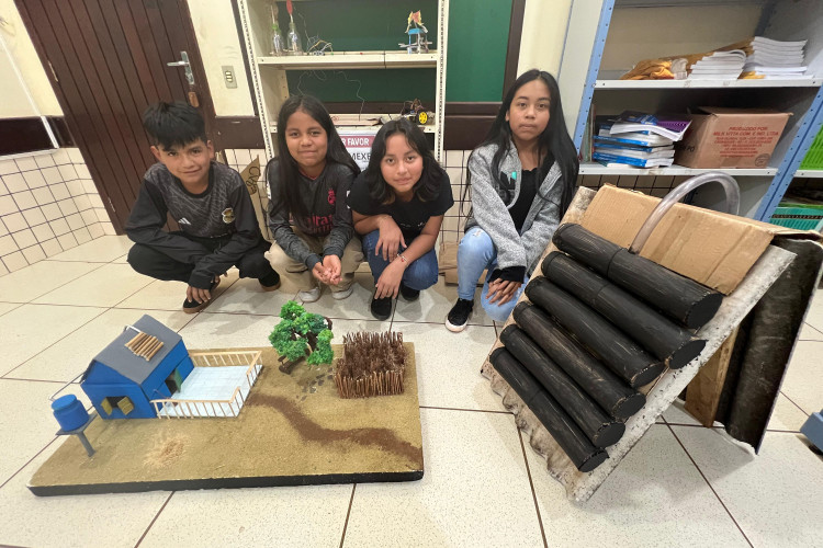 Após aulas de Robótica, alunos de escola indígena encontram solução sustentável com bambu