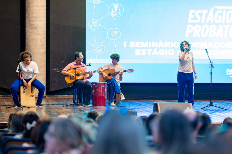 Alunos do CEP se apresentam