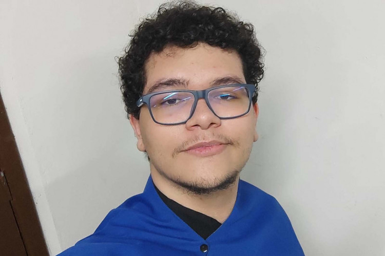 Após Ganhando o Mundo, aluno da rede estadual conquista cinco aprovações em Medicina