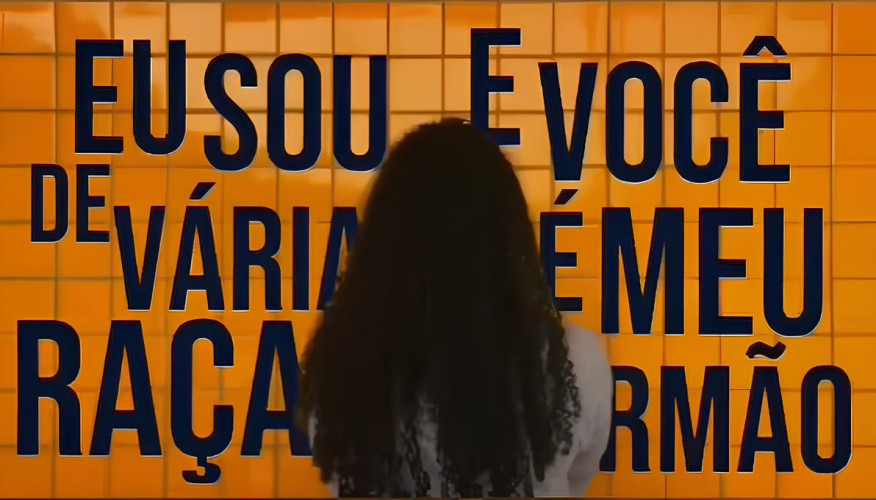 Combate ao bullying: alunos de colégio estadual criam música e videoclipe para conscientização