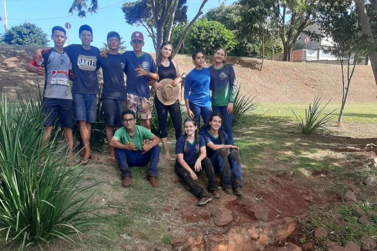 Colégio Agrícola de Palotina lidera projeto que já recuperou mais de 260 nascentes na região
