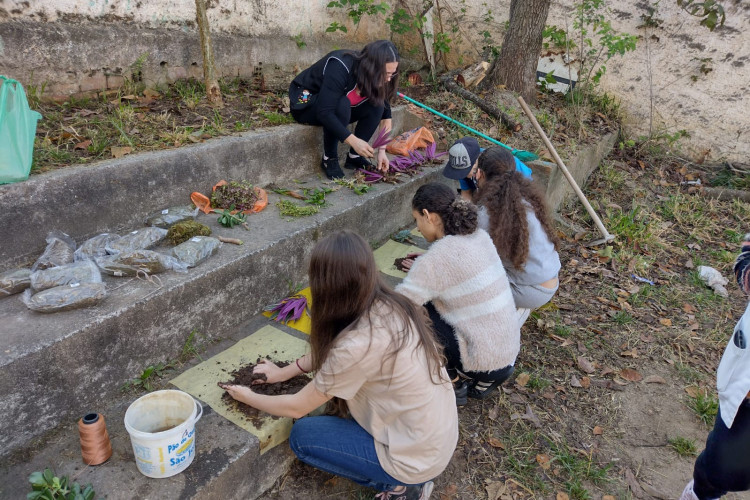 Clube de Ciências revitaliza escola e incentiva empreendedorismo em Colombo