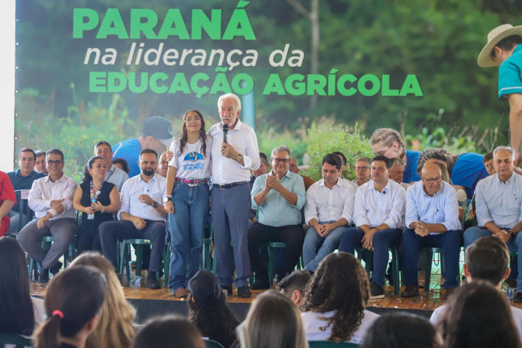 Após incêndio e grande revitalização, Colégio Agrícola de Santa Mariana é reinaugurado