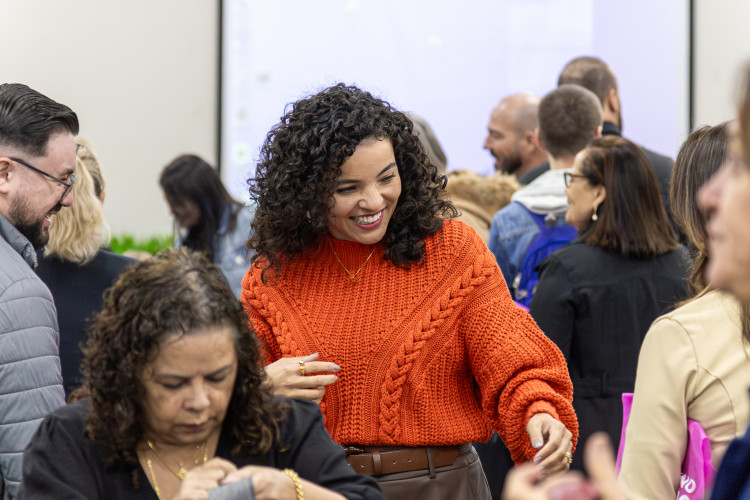 Evento reúne técnicos para fortalecer diretrizes do Ensino Médio Paranaense