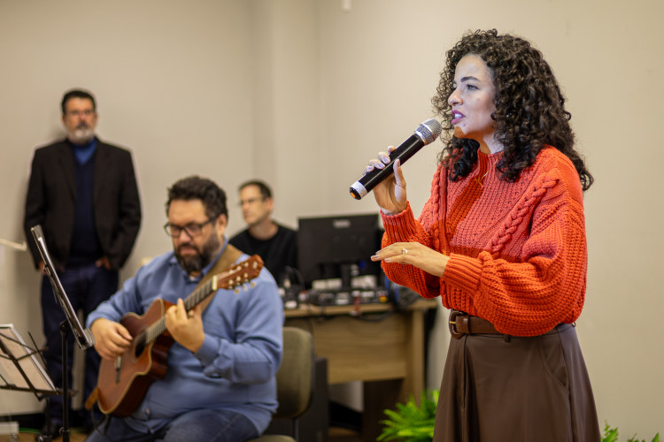 Evento reúne técnicos para fortalecer diretrizes do Ensino Médio Paranaense