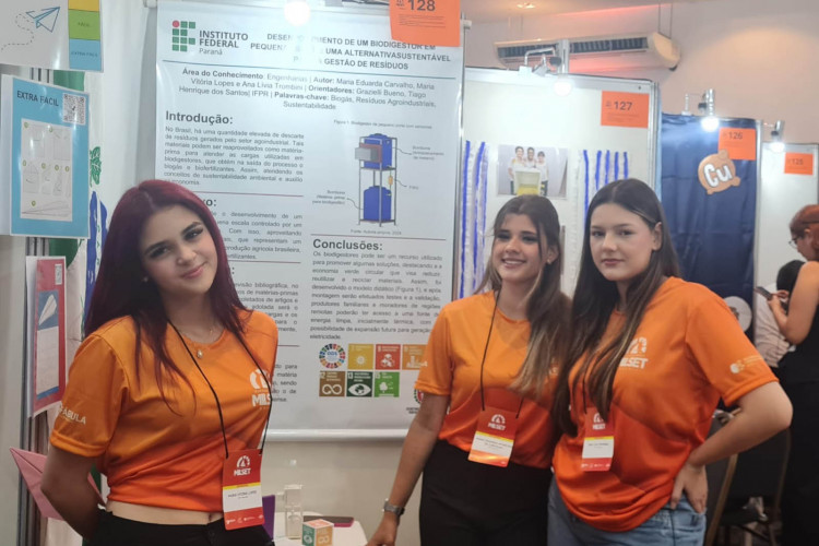 Educação e sustentabilidade: biodigestor leva estudantes da rede estadual a feira no Ceará