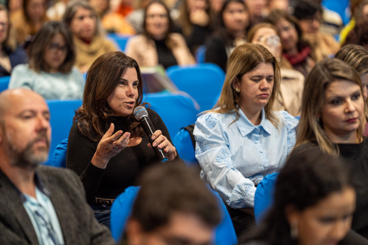 Seminário reforça o papel estratégico de diretores na recomposição das aprendizagens