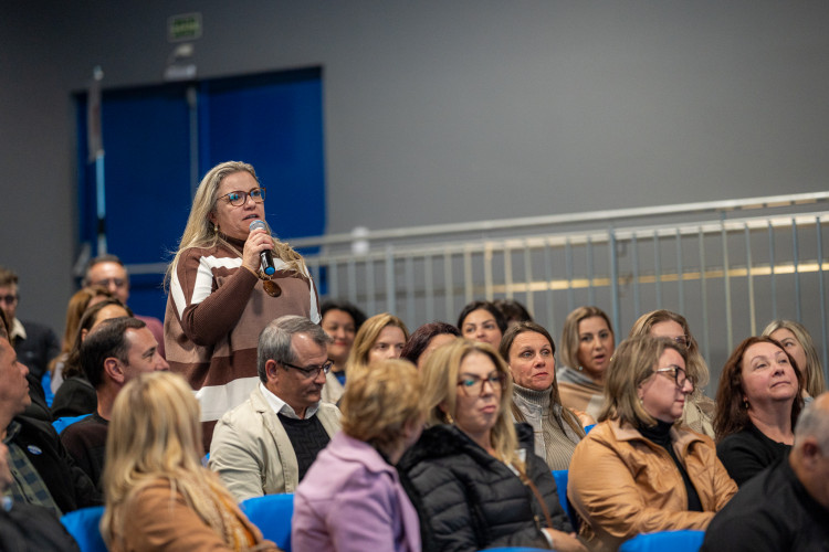 Seminário reforça o papel estratégico de diretores na recomposição das aprendizagens