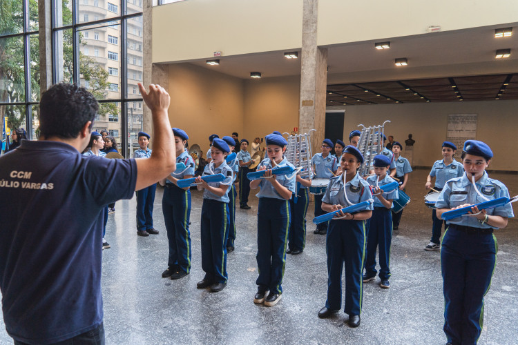 Educação apresenta resultados do semestre e reforça compromisso com o fortalecimento do aprendizado